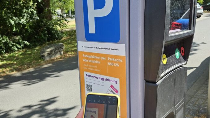 Handyparken in Wiesbaden erreicht rund ein Drittel aller bezahlten Parkvorgänge Handyparken in Wiesbaden erreicht rund ein Drittel aller bezahlten Parkvorgänge