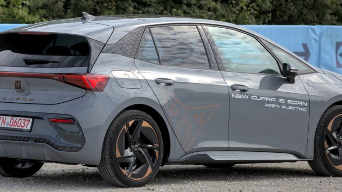 Neue Cupra Modelle bis 2025: Kompakter Überblick zu Technik, Design und Marktstarten Neue Cupra Modelle bis 2025: Kompakter Überblick zu Technik, Design und Marktstarten