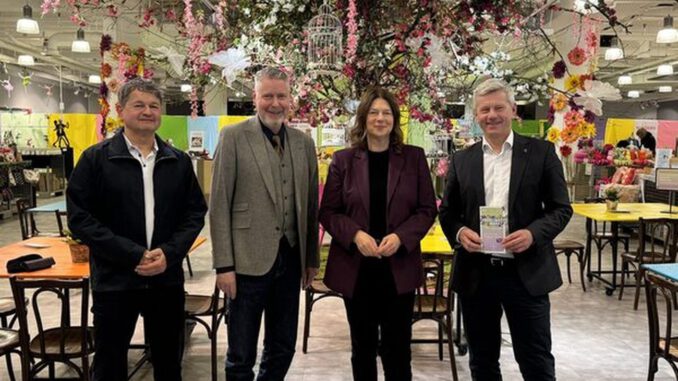 Pop-up-Frühlingsmarkt belegt ehemaliges SportScheck-Gebäude und erweitert Programm