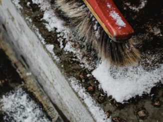 Walluf weist Bewohner auf Räum- und Streupflicht bei Schnee hin