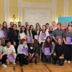 Wiesbaden: 34 Auszubildende schließen Auslandspraktikum ab und erhalten Europässe