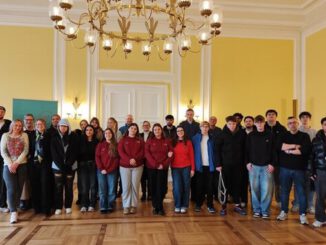 Wiesbaden empfängt Jugendliche aus drei Ländern zu Medienworkshops und EU Youthpass