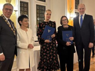 Wiesbaden zeichnet russische Menschenrechtsaktivistinnen und zwei Lebensretter aus